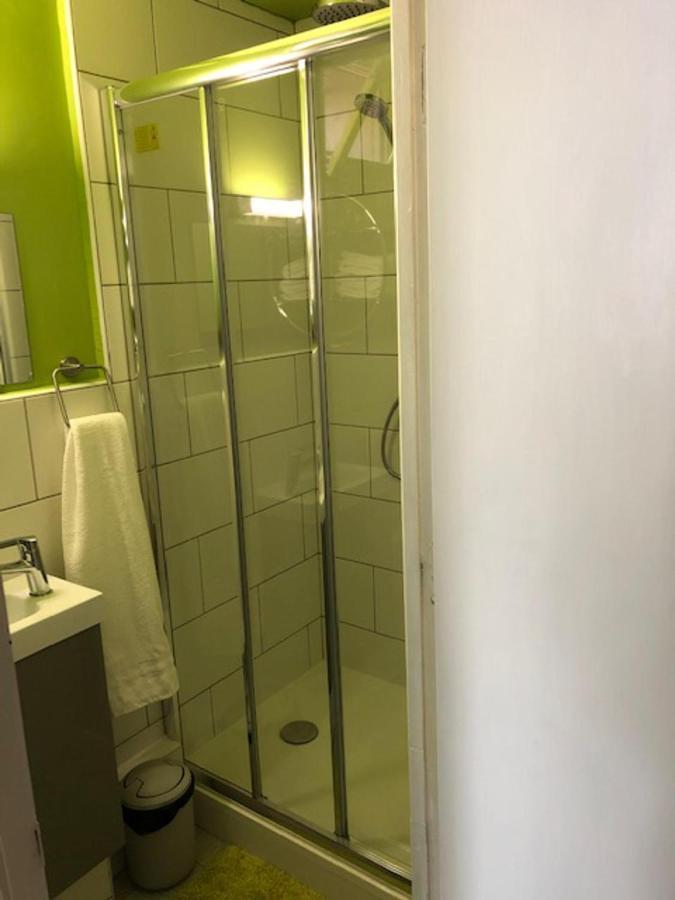 Cosy Studio Apartment L'Isle-Jourdain France Extérieur photo
